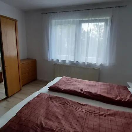 Appartement 47 Qm Mit Terrasse Und Gartennutzung